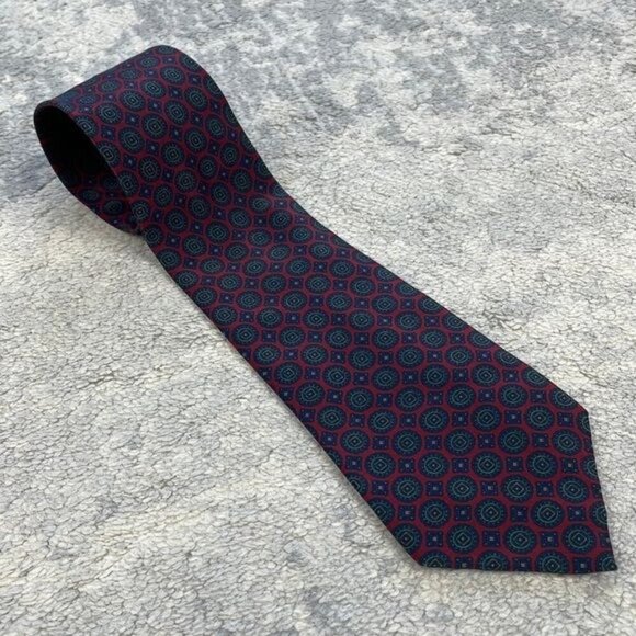 Ungaro Paris Handmade in Spain Silk Neck Tie Business Formal Party Geometric - Picture 1 of 10